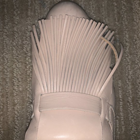 Tod Fringe Light Pink Flats - Picture 4 of 5